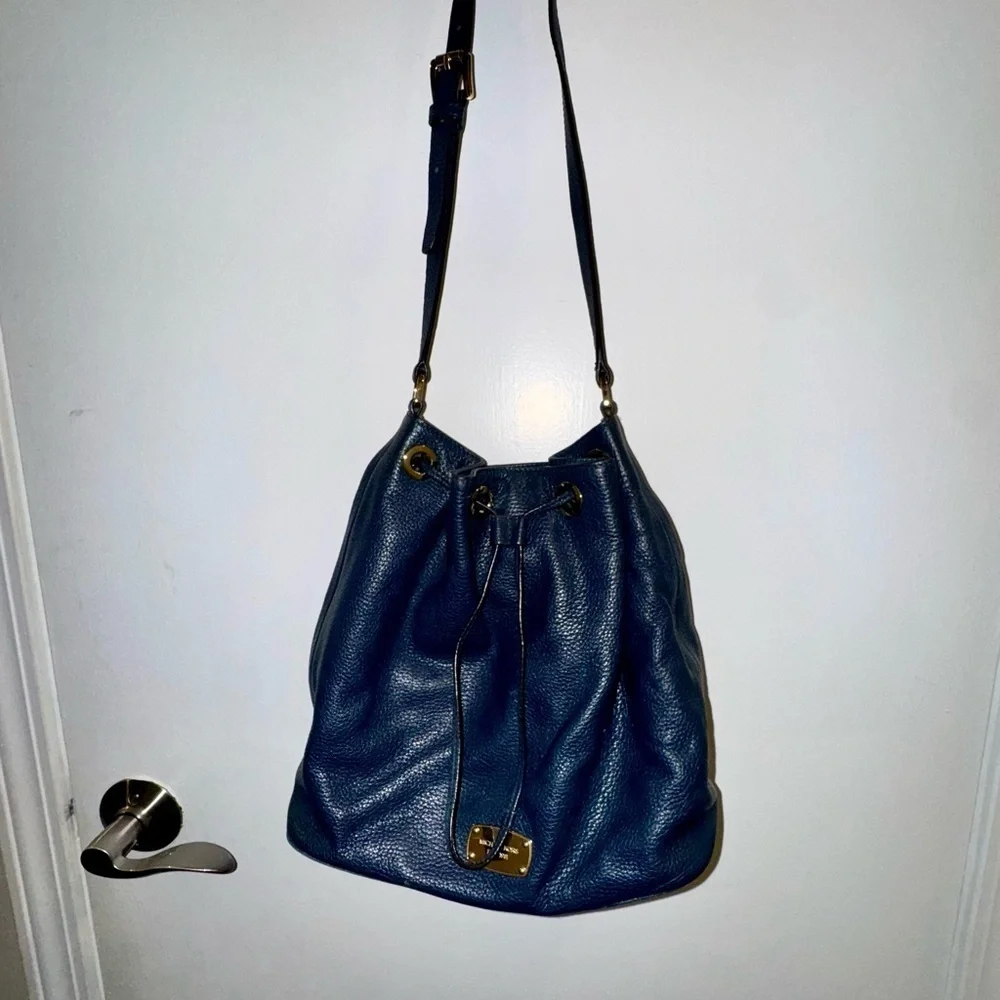 Michael Kors Jules Navy Leather Hobo Bucket Bag